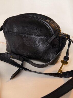 Black Leather Fossil Crossbody Purse